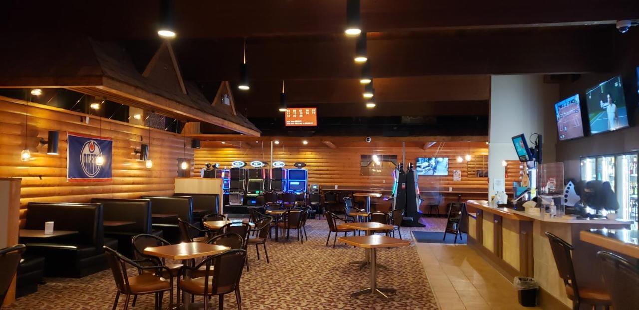Super 8 By Wyndham 3* Spruce Grove