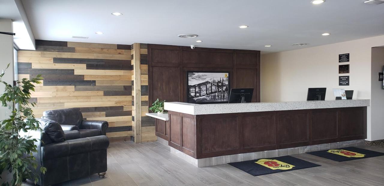 Super 8 By Wyndham 3*